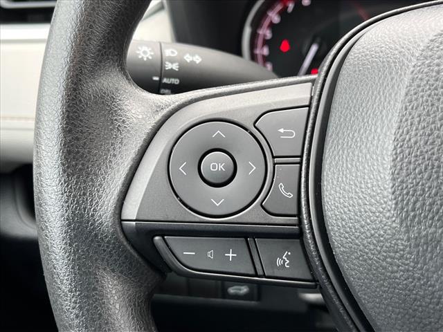 2023 Toyota RAV4 XLE - Photo 16