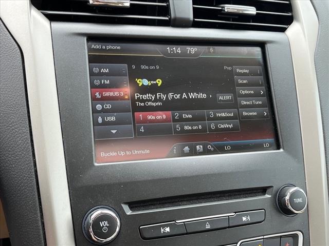2016 Ford Fusion Hybrid SE - Photo 16