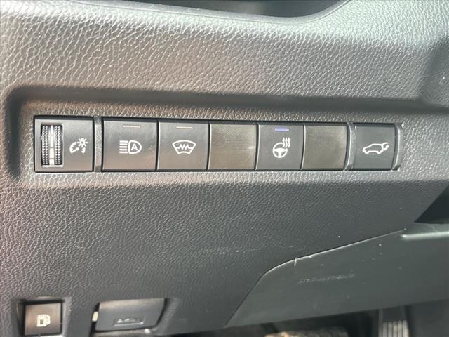 2024 Toyota RAV4 Hybrid XLE Premium - Photo 16