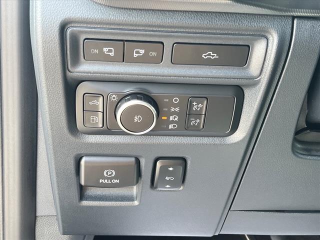 2022 Ford F-150 Platinum - Photo 17