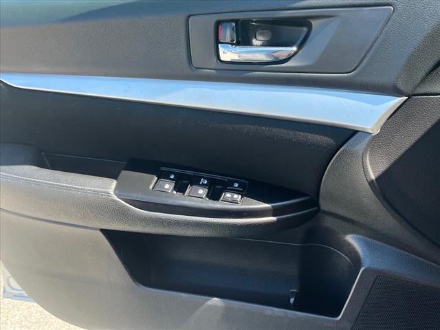 2014 Subaru Outback 2.5i Premium - Photo 17