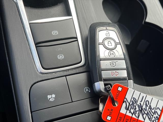 2021 Ford Escape SE - Photo 18