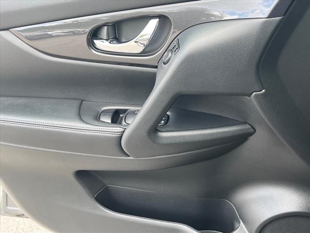 2020 Nissan Rogue S - Photo 18