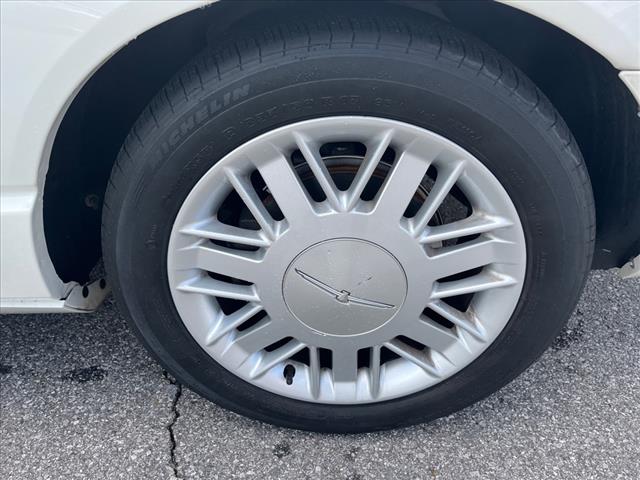 2002 Ford Thunderbird Deluxe - Photo 19
