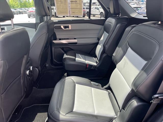 2022 Ford Explorer XLT - Photo 19