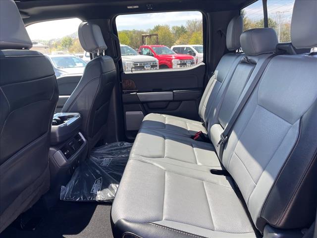 2023 Ford F-150 Lightning Lariat - Photo 19