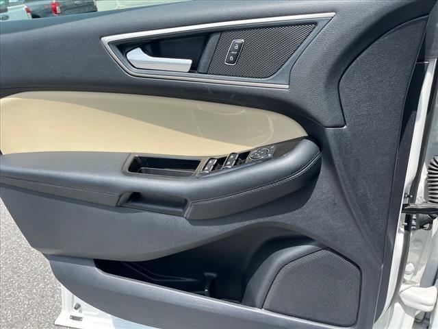 2020 Ford Edge SEL - Photo 19