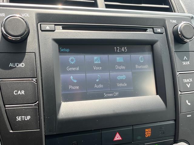 2017 Toyota Camry SE - Photo 19