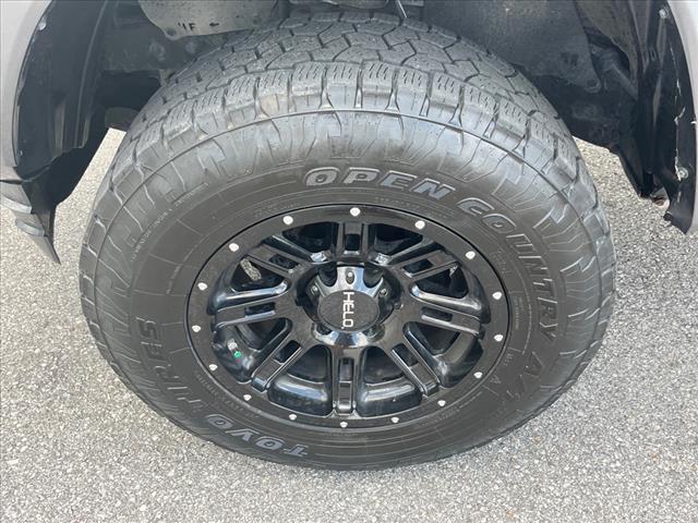 2017 Toyota Tacoma SR5 V6 - Photo 19