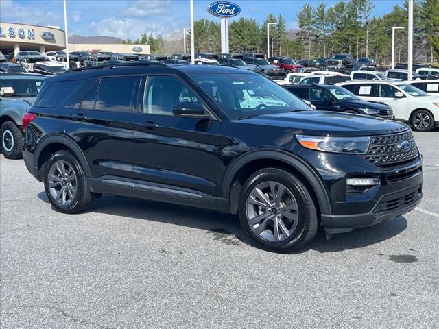 2023 Ford Explorer XLT - Photo 1