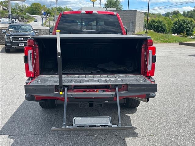 2023 Ford F-250 Super Duty Platinum - Photo 21