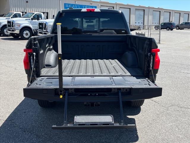 2023 Ford F-150 Lightning Lariat - Photo 21