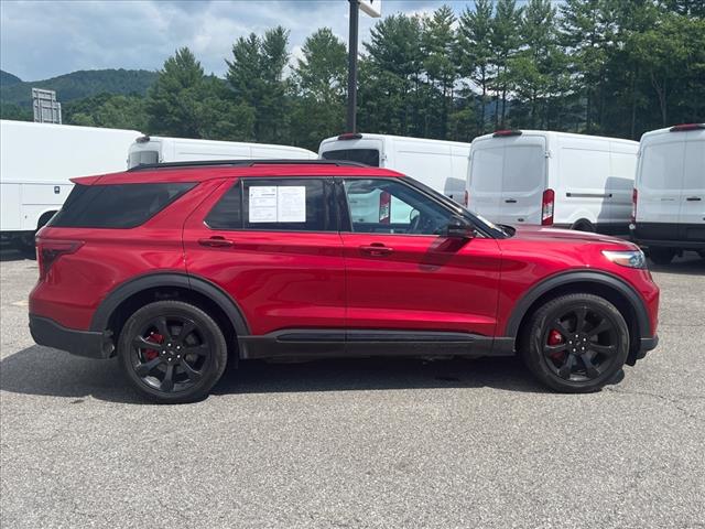 2024 Ford Explorer ST - Photo 2
