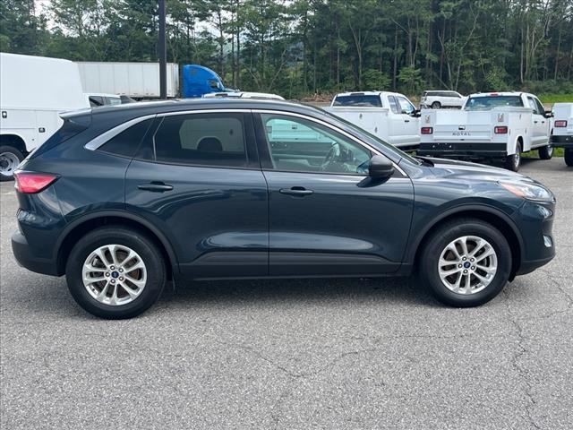 2022 Ford Escape SE - Photo 2