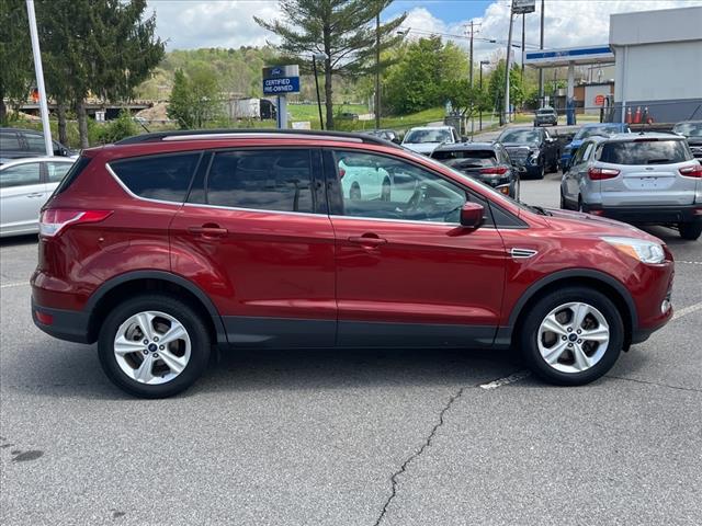 2015 Ford Escape SE - Photo 2