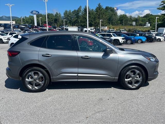 2023 Ford Escape ST-Line Select - Photo 2