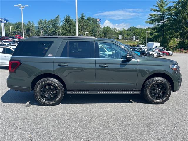 2022 Ford Expedition Timberline - Photo 2