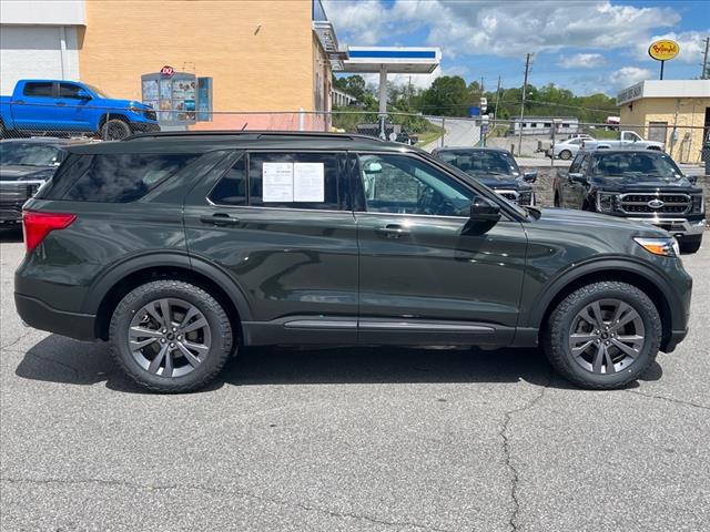 2022 Ford Explorer XLT - Photo 2