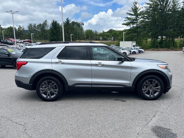 2023 Ford Explorer XLT - Photo 2