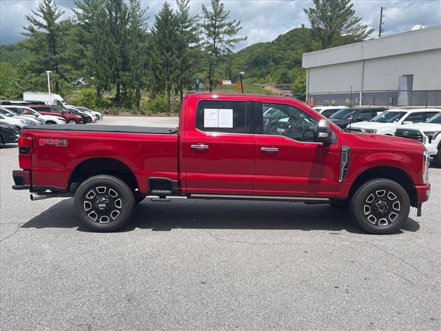 2023 Ford F-250 Super Duty Platinum - Photo 2