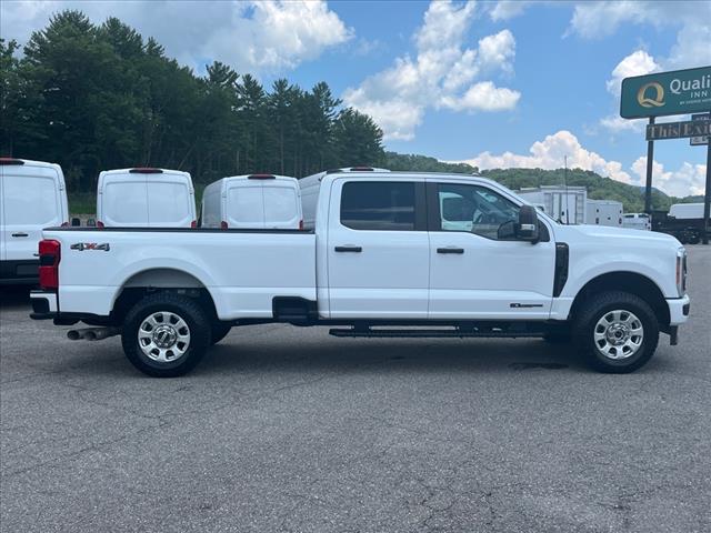 2023 Ford F-250 Super Duty XL - Photo 2