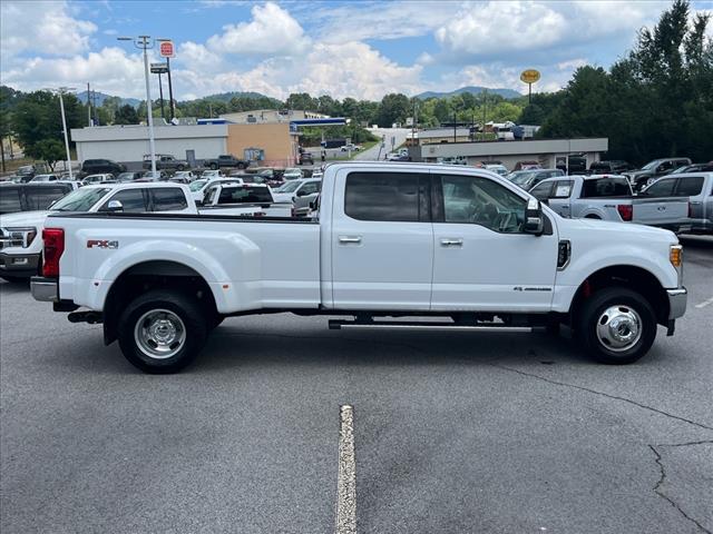 2017 Ford F-350 Super Duty Lariat - Photo 2