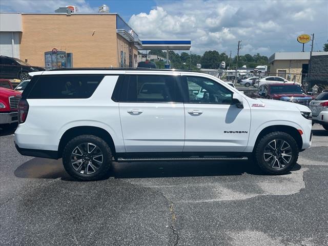 2021 Chevrolet Suburban Z71 - Photo 2