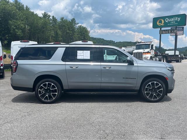 2023 Chevrolet Suburban RST - Photo 2