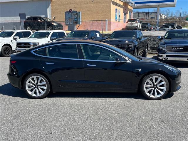 2018 Tesla Model 3 Mid Range - Photo 2