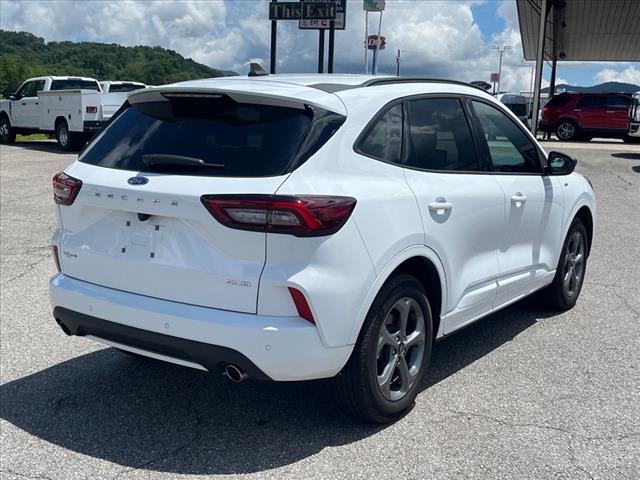 2023 Ford Escape ST-Line - Photo 3