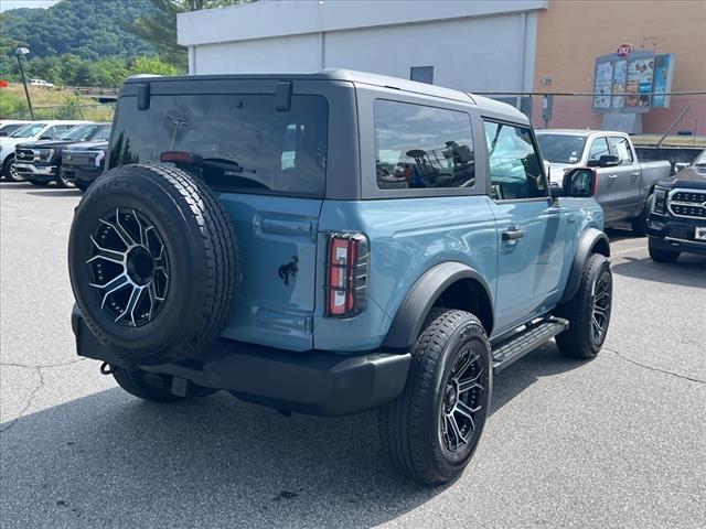 2023 Ford Bronco Base - Photo 3