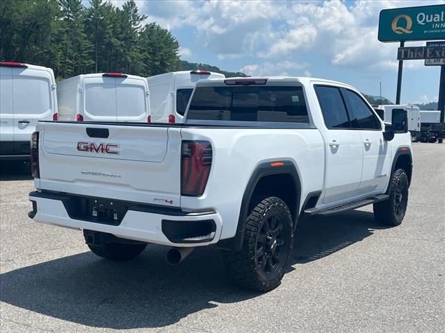 2025 GMC Sierra 2500HD AT4 - Photo 3