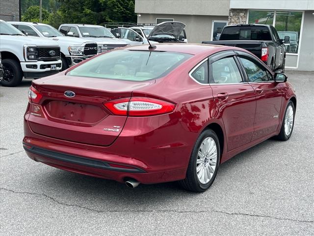 2016 Ford Fusion Hybrid SE - Photo 3