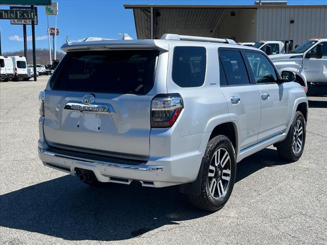 2024 Toyota 4Runner Limited - Photo 3