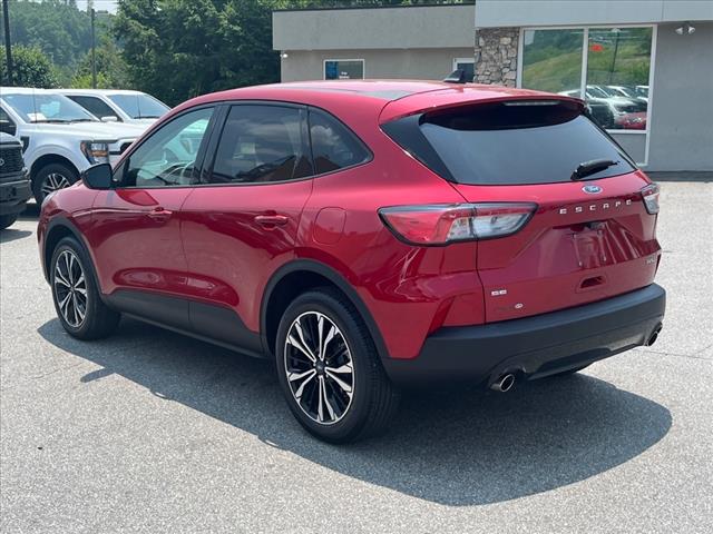 2022 Ford Escape SE - Photo 4