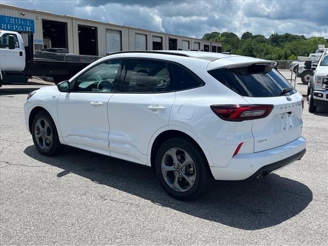 2023 Ford Escape ST-Line - Photo 4