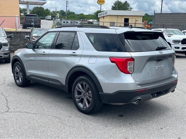 2023 Ford Explorer XLT - Photo 4