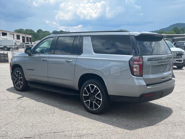 2023 Chevrolet Suburban RST - Photo 4