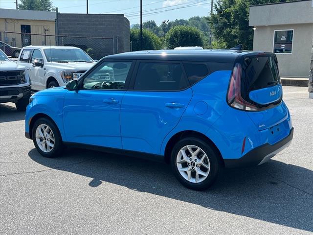 2023 Kia Soul S - Photo 4