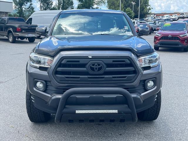 2017 Toyota Tacoma SR5 V6 - Photo 5