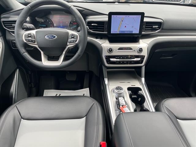 2023 Ford Explorer XLT - Photo 6