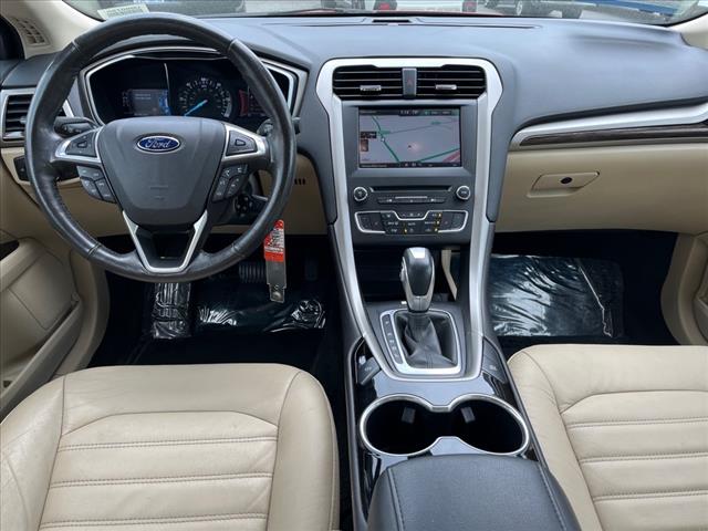 2016 Ford Fusion Hybrid SE - Photo 6