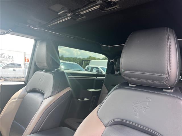 2023 Ford Bronco Wildtrak Advanced - Photo 7