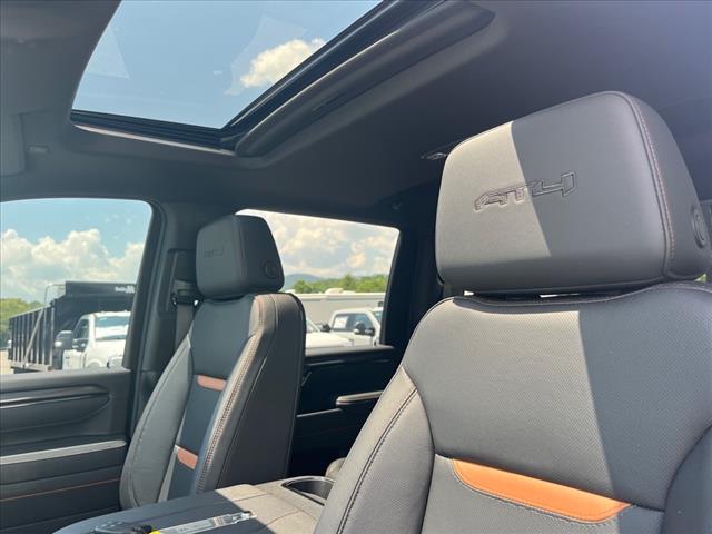 2025 GMC Sierra 2500HD AT4 - Photo 7