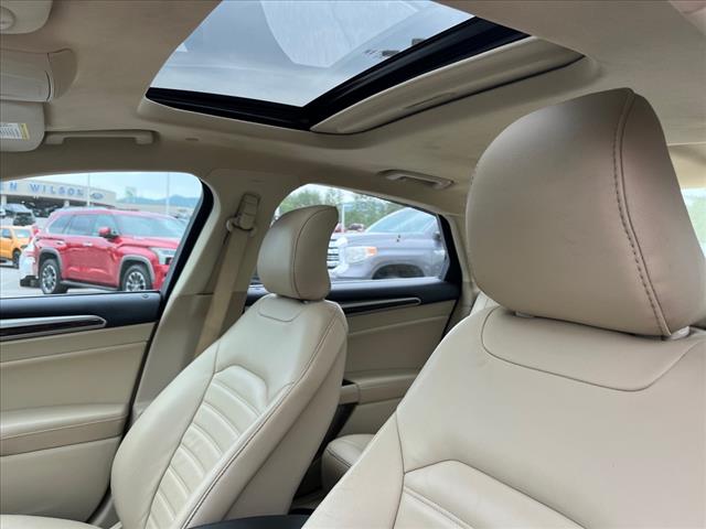2016 Ford Fusion Hybrid SE - Photo 7