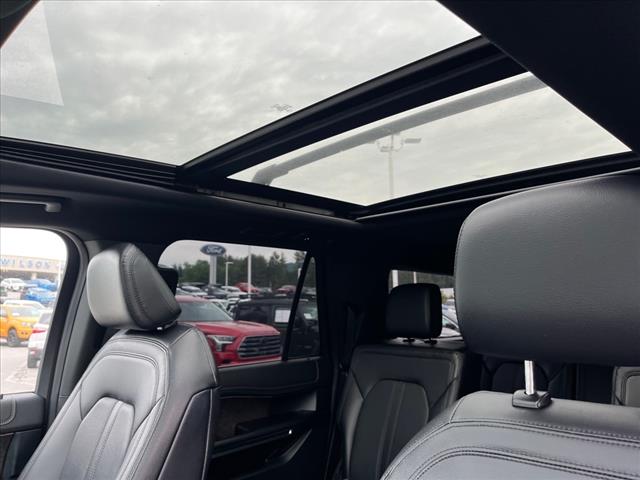 2021 Ford Expedition MAX Limited - Photo 8
