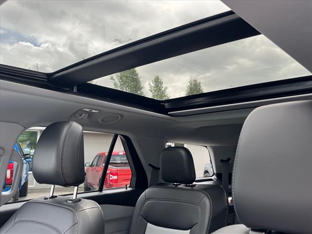2023 Ford Explorer XLT - Photo 8