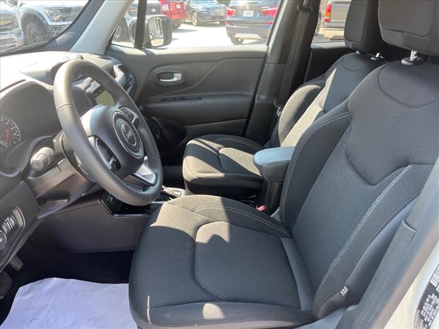 2023 Jeep Renegade Altitude - Photo 8