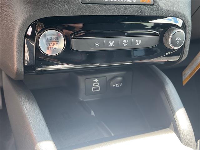 2025 Ford Escape Hybrid ST-Line Elite