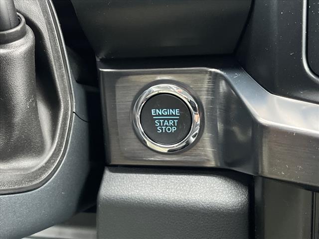 2025 Ford F-350 Super Duty Lariat DRW
